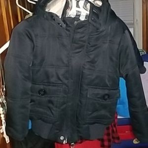 Burberry toddler puffer jacket 3Y